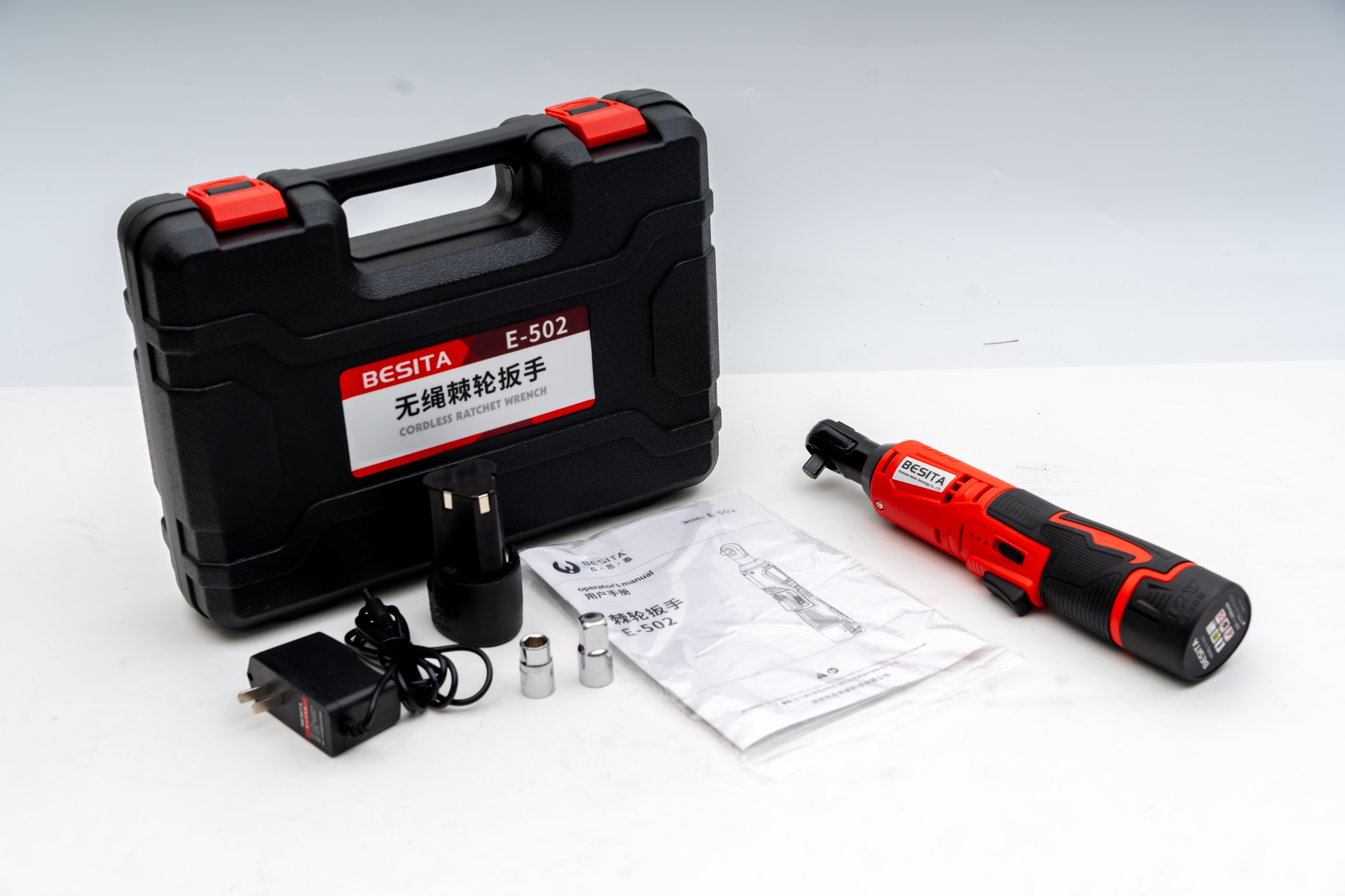E-502-12V 3/8鋰電棘輪扳手(40Nm)2.0AH兩電一充 E-502-12V 3/8鋰電棘輪扳手(40Nm)2.0AH兩電一充